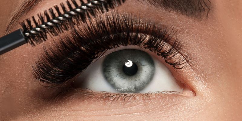 Powerful Natural Ingredients In BL Lashes' Lash Care Products